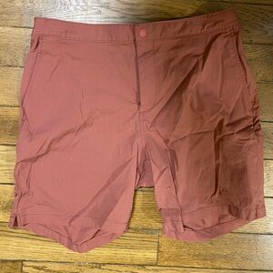 Old Navy Men’s Large Slim Built-In Flex Tech Jogger Shorts - 7-inch inseam